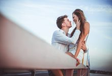 Signs a Man Is Sexually Attracted To You